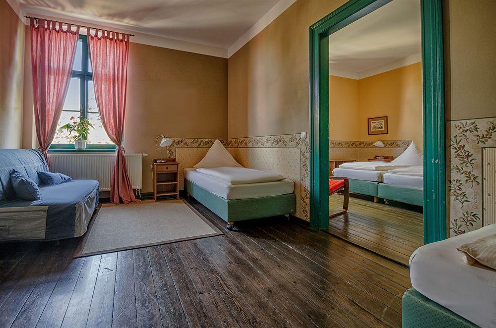 Hotel Zur Henne Naumburg  Dış mekan fotoğraf
