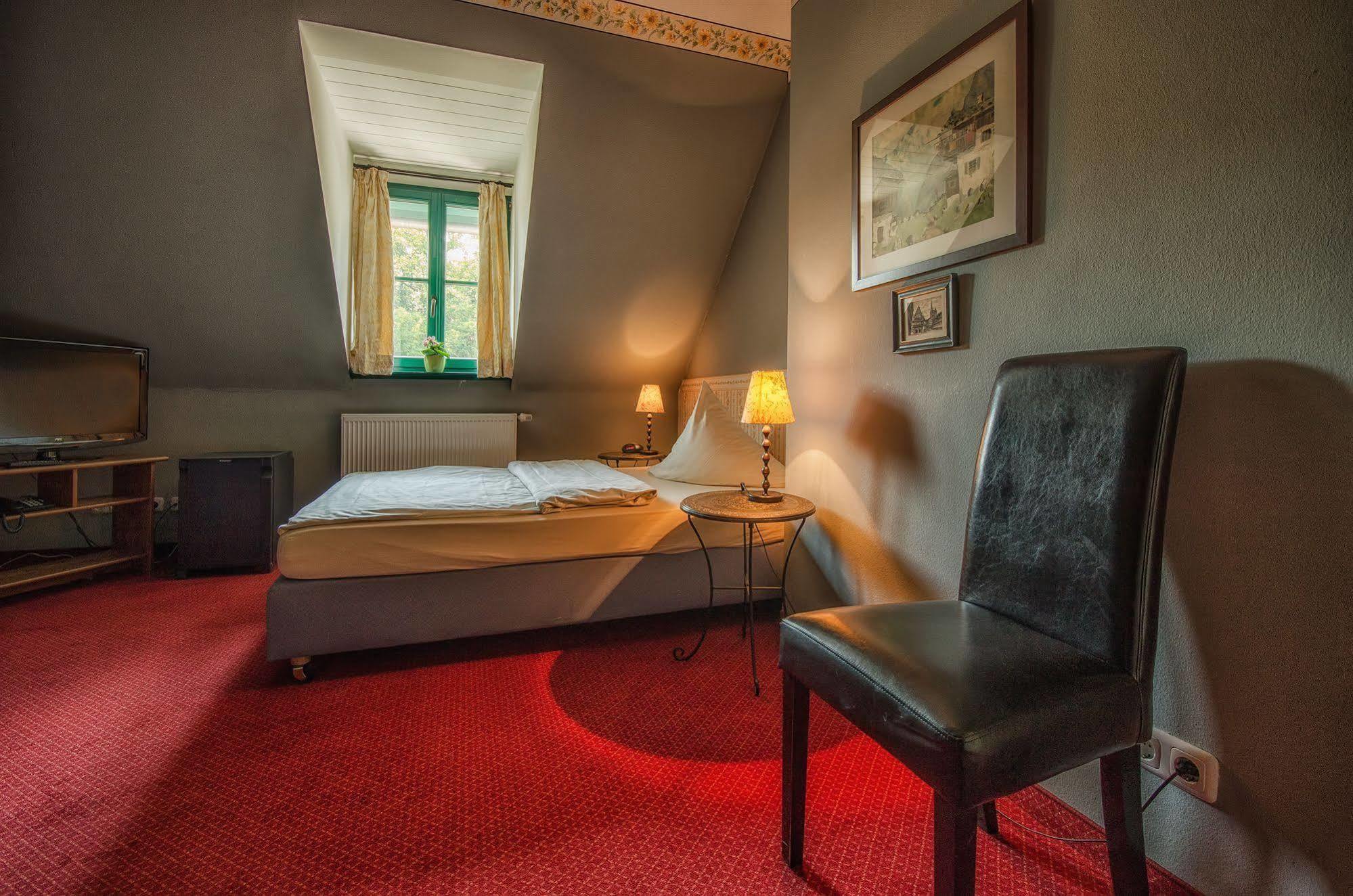 Hotel Zur Henne Naumburg  Dış mekan fotoğraf