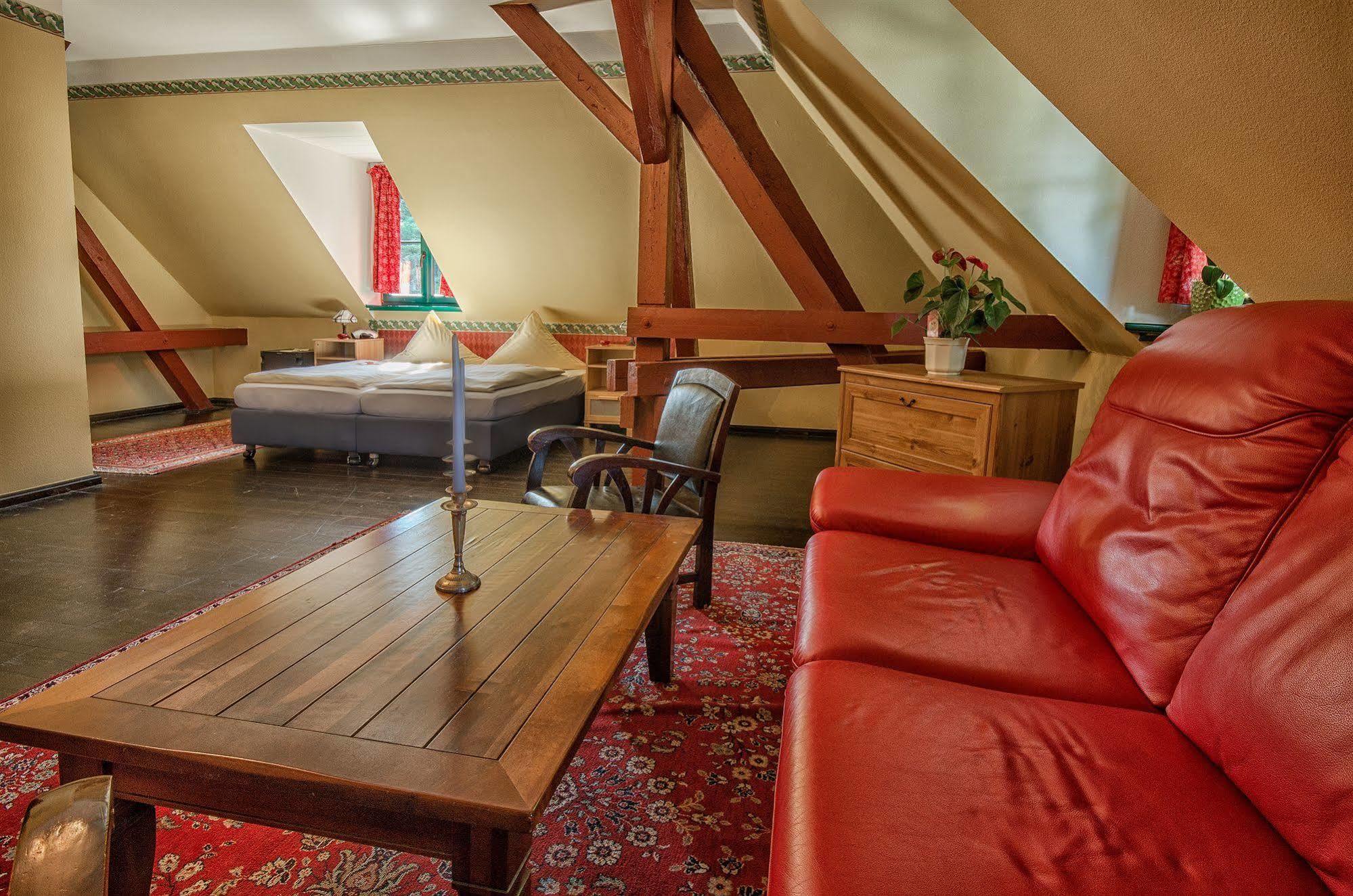 Hotel Zur Henne Naumburg  Dış mekan fotoğraf